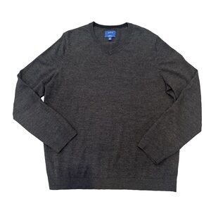 Apt. 9 Men's Charcoal merino wool V-Neck Sweater
